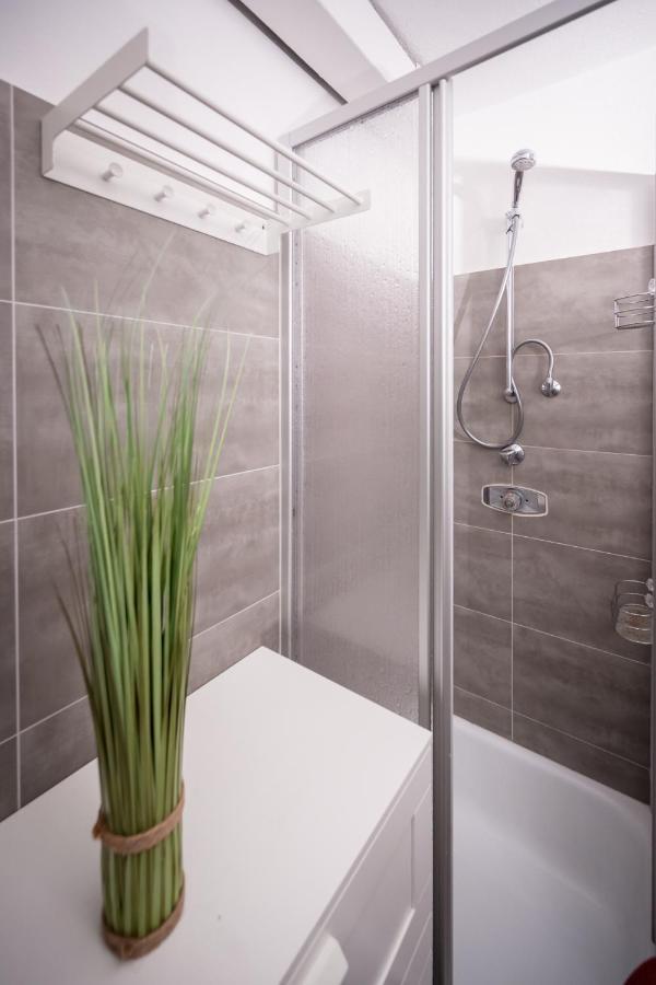 Wohnung Seeblick Sattendorf ภายนอก รูปภาพ
